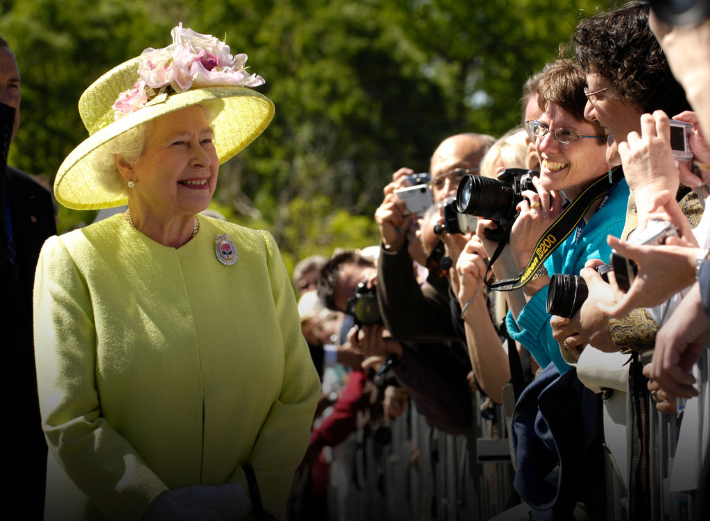 The Queen - The Headline Years