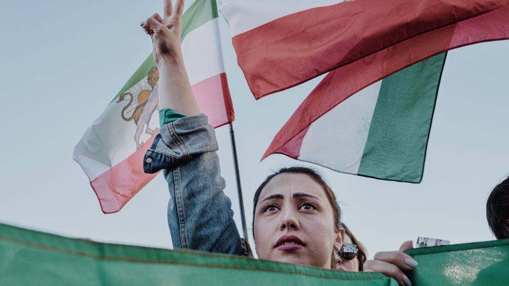 DAUGHTERS OF IRAN. THE OTHER HALF OF HISTORY